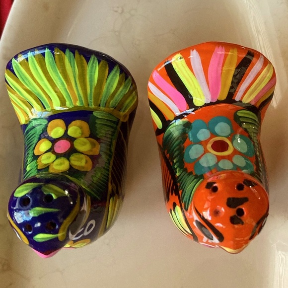 Hand Painted “Bird” S&P Shakers - Taxco - Picture 3 of 5